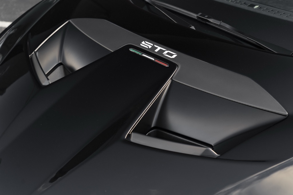 2022 Lamborghini Huracan STO Base - Photo 59