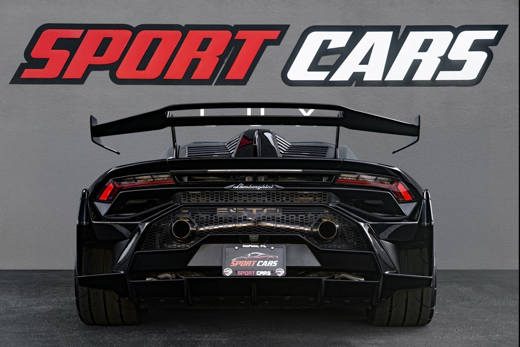 2022 Lamborghini Huracan STO Base - Photo 8