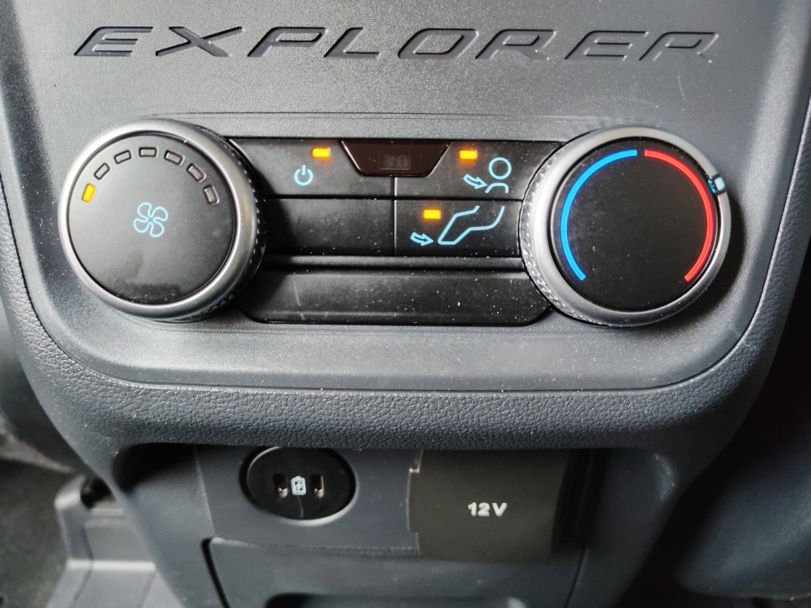 Used Car 2025 Ford Explorer  Active For Sale Under $35,000 In San Antonio, Texas