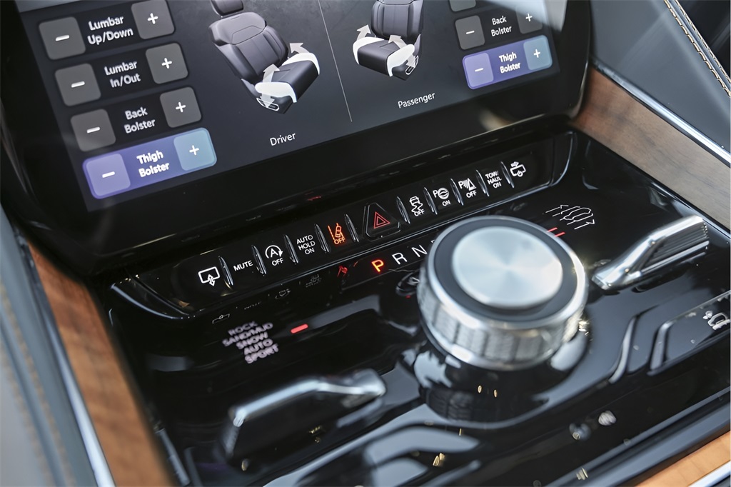 Used Car 2024 Jeep Grand Wagoneer  Series Iii For Sale Under $80,000 In Austin, Texas