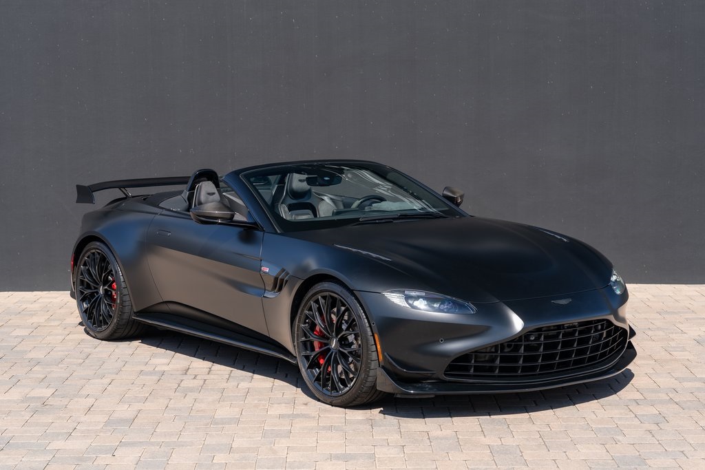 /2023 Aston-Martin Vantage
