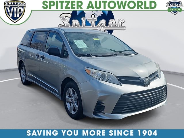 Celestial Silver Metallic 2020 Toyota Sienna L 7-Passenger FWD Minivan Front-Wheel Drive 8-Speed Automatic