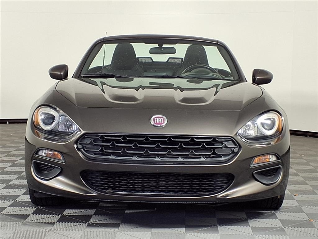 Used 2018 FIAT 124 Spider Classica with VIN JC1NFAEK3J0135654 for sale in Bonita Springs, FL
