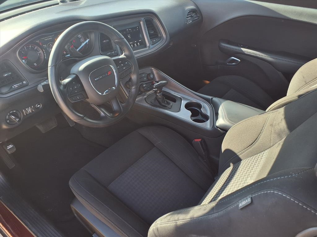 2023 Dodge Challenger SXT - 4