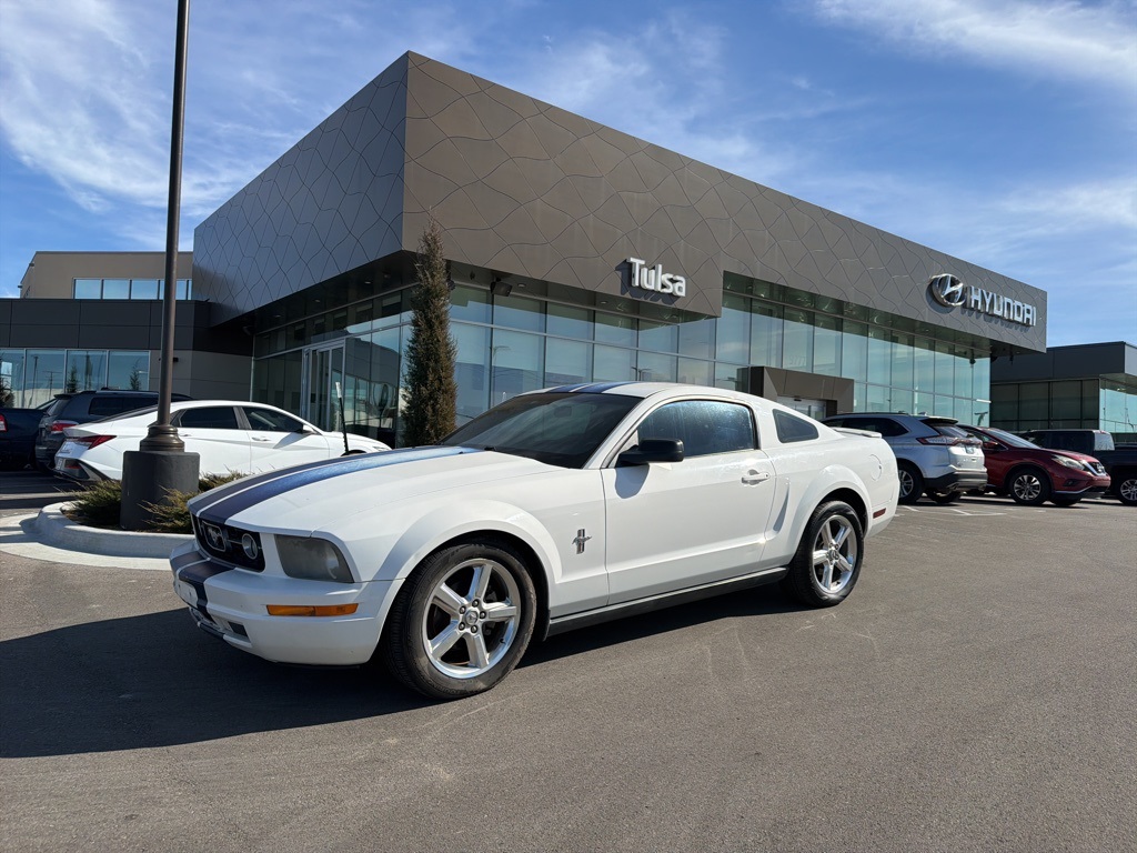 2008 Ford Mustang V6 Premium Coupe RWD