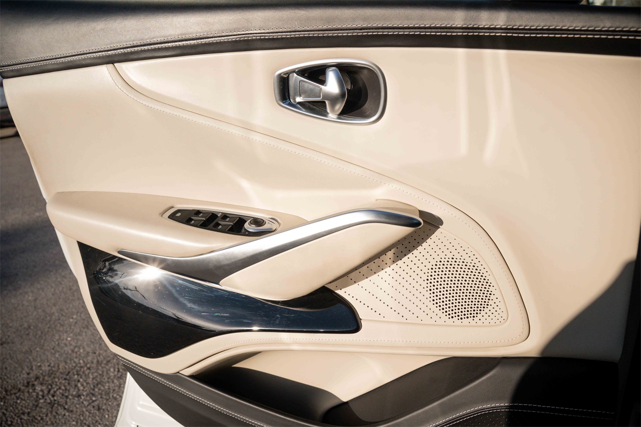 Used Car 2022 Aston Martin Dbx  Base For Sale Under $110,000 In Austin, Texas