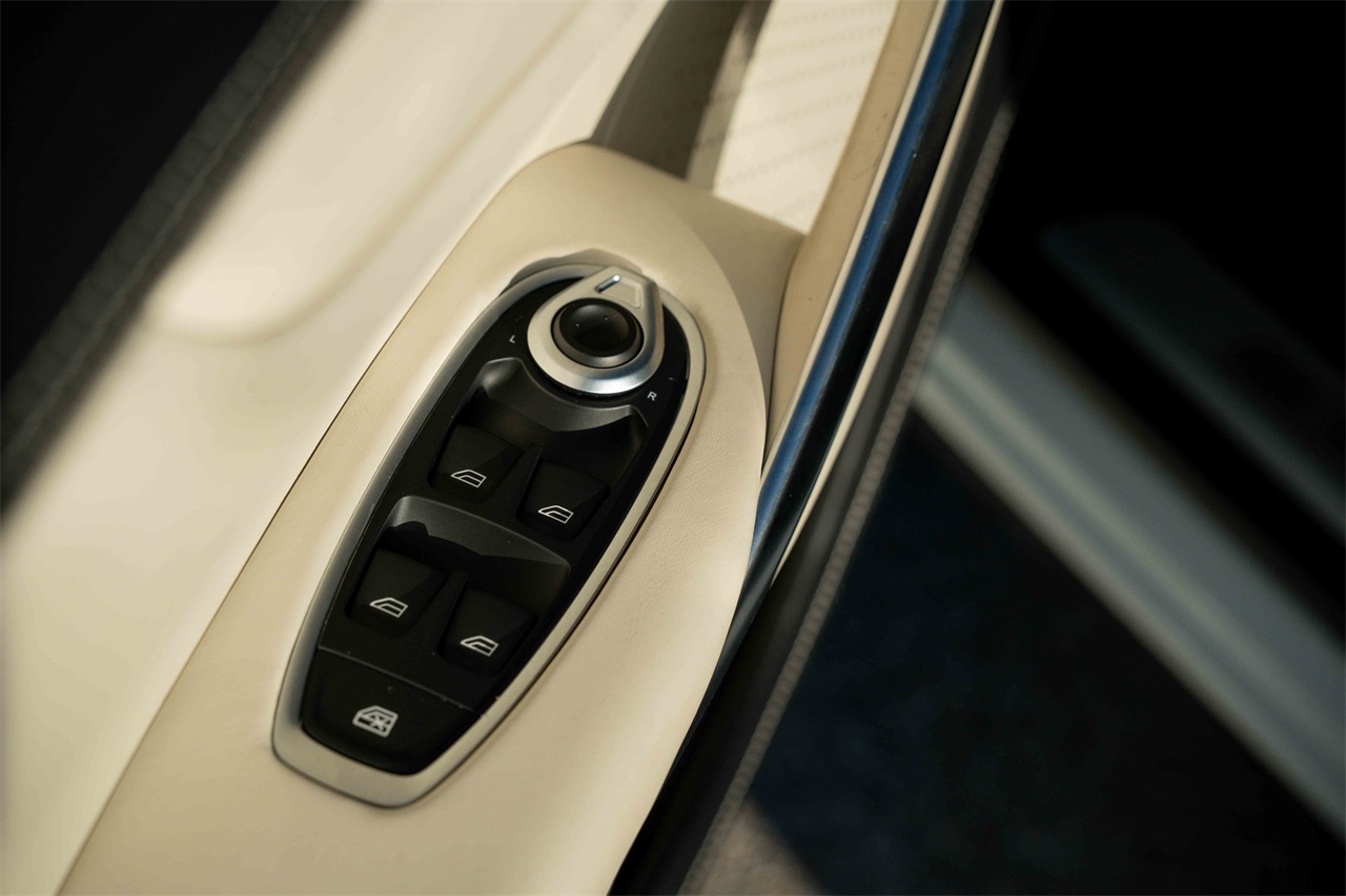 Used Car 2022 Aston Martin Dbx  Base For Sale Under $110,000 In Austin, Texas