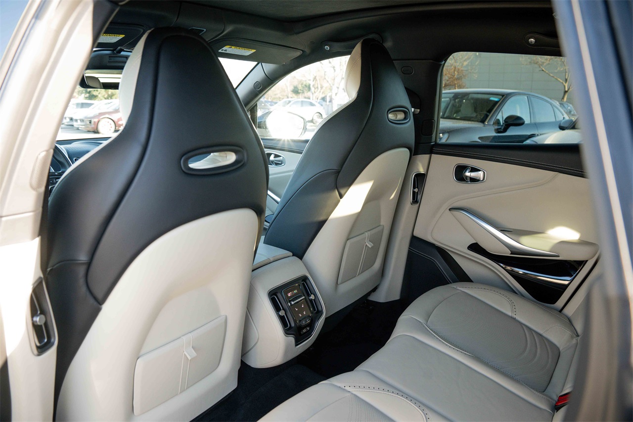 Used Car 2022 Aston Martin Dbx  Base For Sale Under $110,000 In Austin, Texas