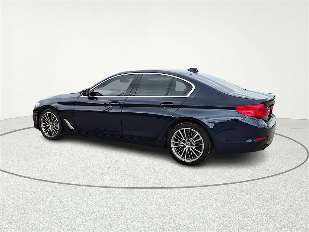 2019 BMW 5 Series 530i - 3