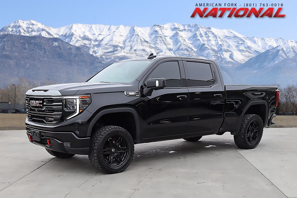2022 GMC Sierra 1500 AT4 Crew Cab 4WD