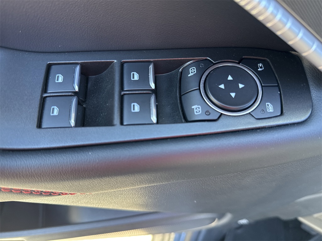 2025 Ford Explorer ST-Line - 10