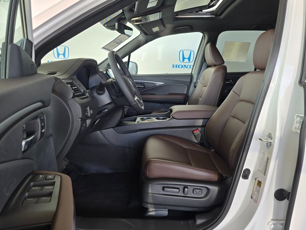 Thumbnail: 2025 Honda Ridgeline - 10