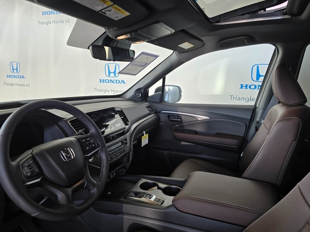 Thumbnail: 2025 Honda Ridgeline - 13