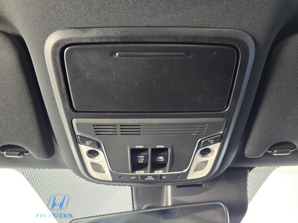 Thumbnail: 2025 Honda Ridgeline - 31