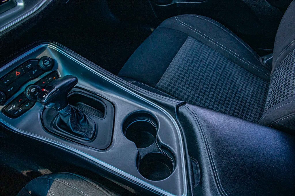 Used Car 2022 Dodge Challenger  Sxt For Sale Under $25,000 In San Marcos, Texas