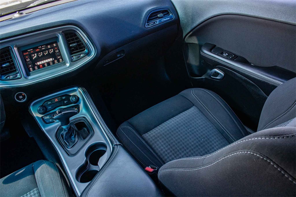 Used Car 2022 Dodge Challenger  Sxt For Sale Under $25,000 In San Marcos, Texas