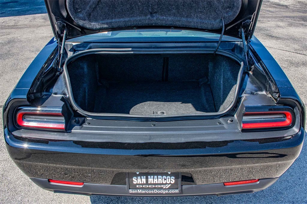 Used Car 2022 Dodge Challenger  Sxt For Sale Under $25,000 In San Marcos, Texas