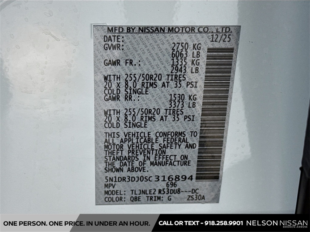 2025 Nissan Pathfinder Platinum 4WD