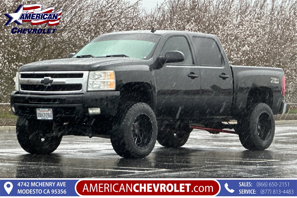 2009 Chevrolet Silverado 1500 LTZ Crew Cab 4WD