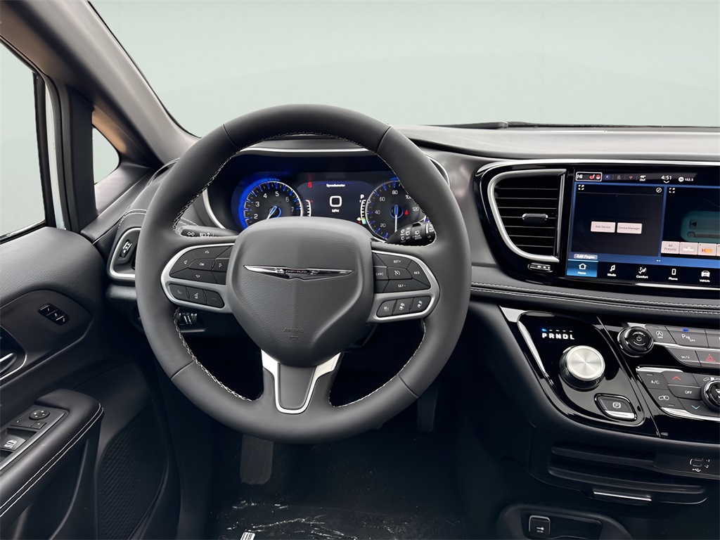 2026 Chrysler Pacifica