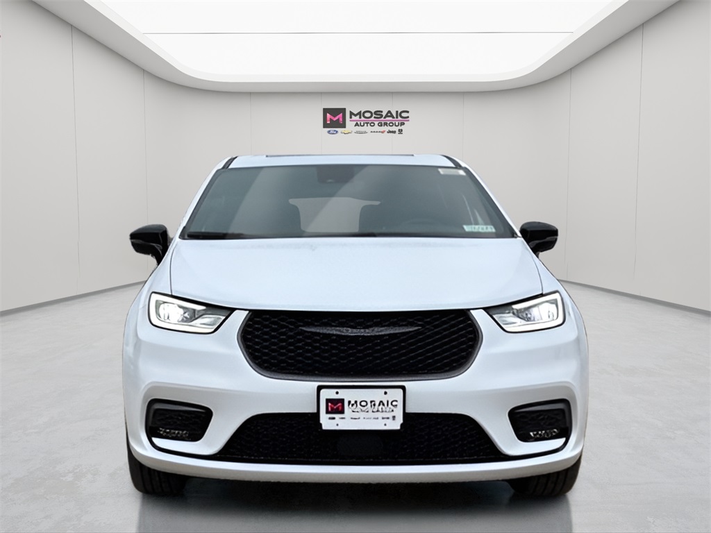 2026 Chrysler Pacifica