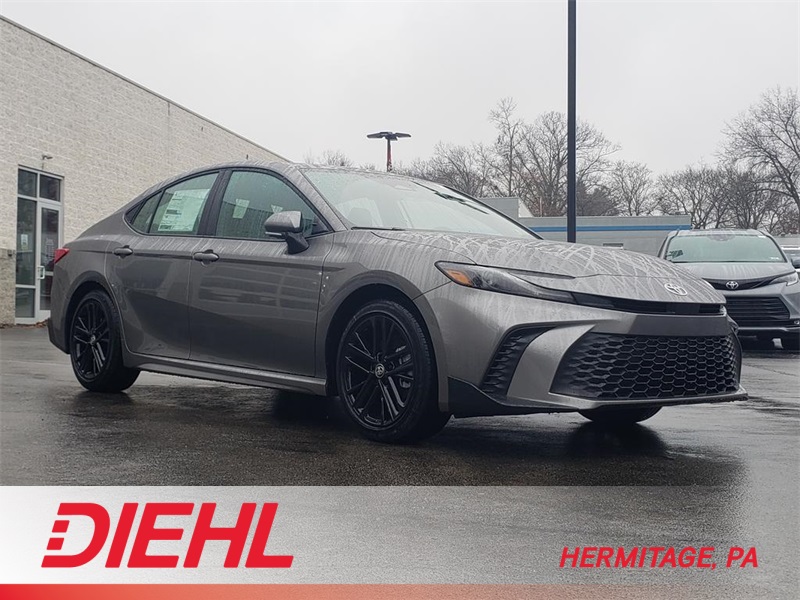 2026 Toyota Camry SE FWD