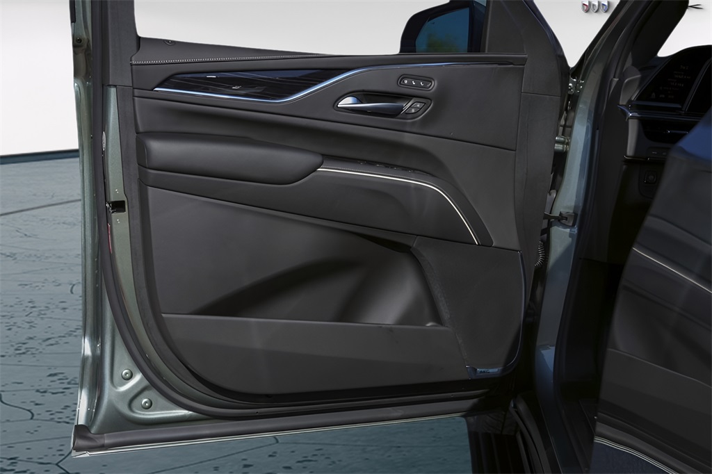 Used Car 2024 Cadillac Escalade  V-series For Sale Under $140,000 In Austin, Texas
