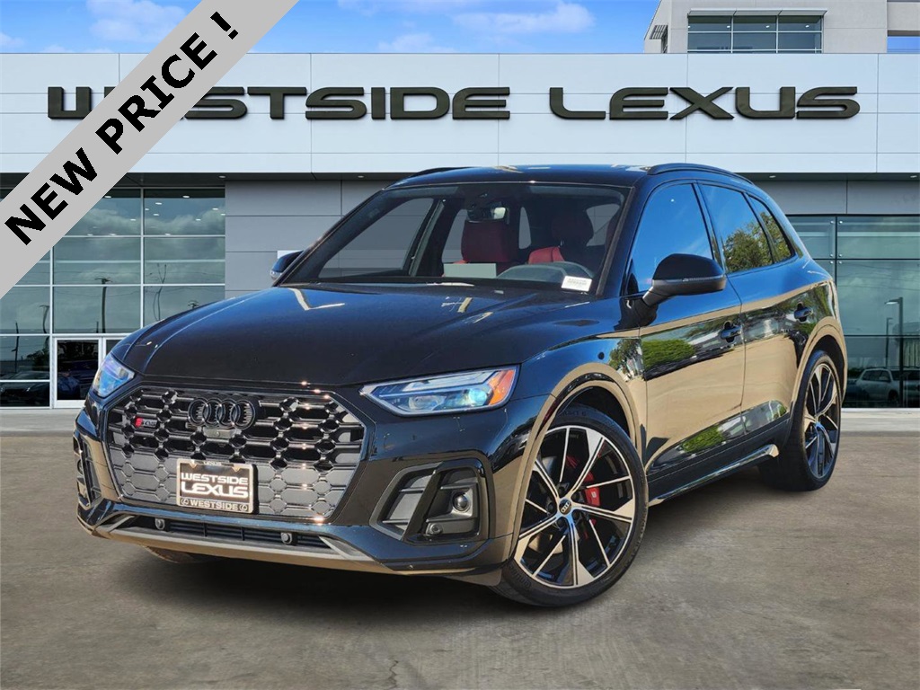 2024 Audi SQ5  Black at River Oaks CDJR