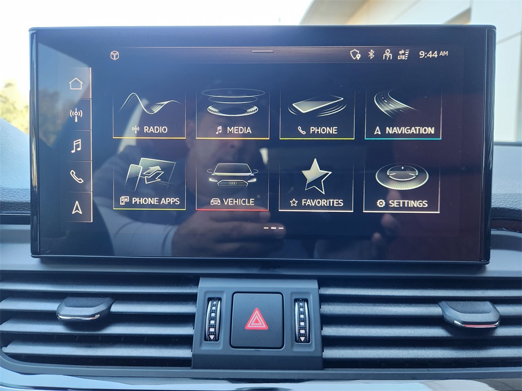 2024 Audi SQ5  Black at River Oaks CDJR