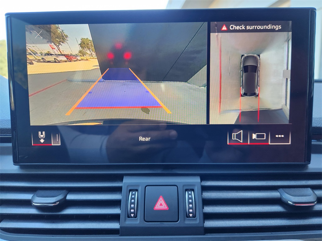 2024 Audi SQ5  Black at River Oaks CDJR