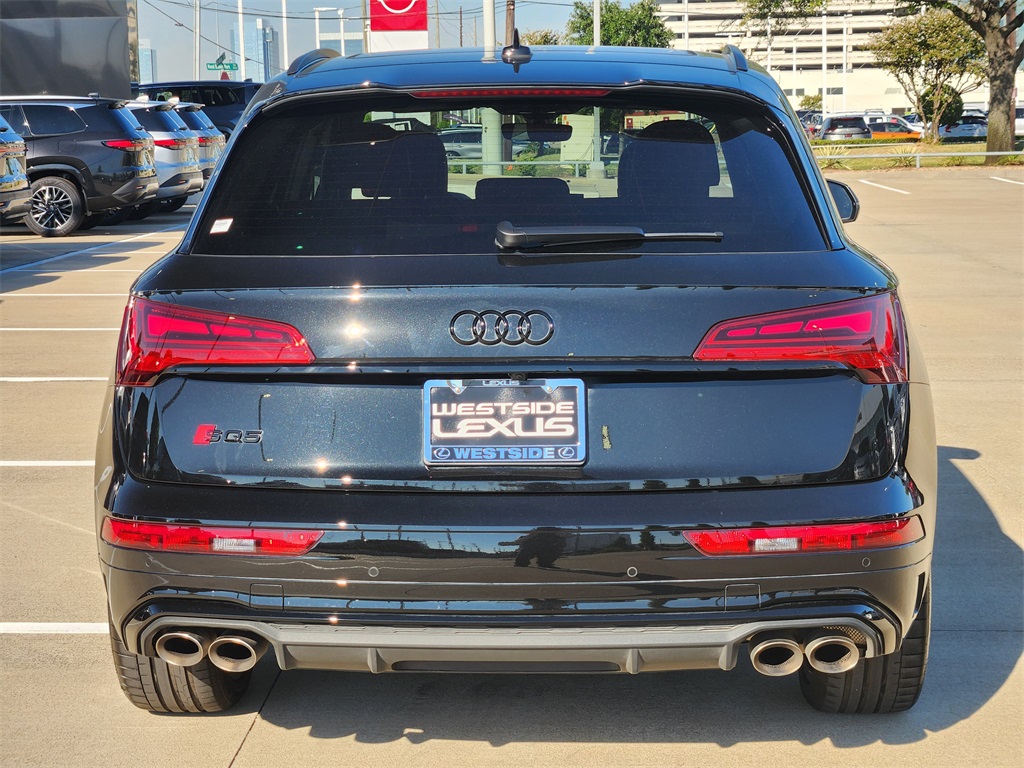 2024 Audi SQ5  Black at River Oaks CDJR