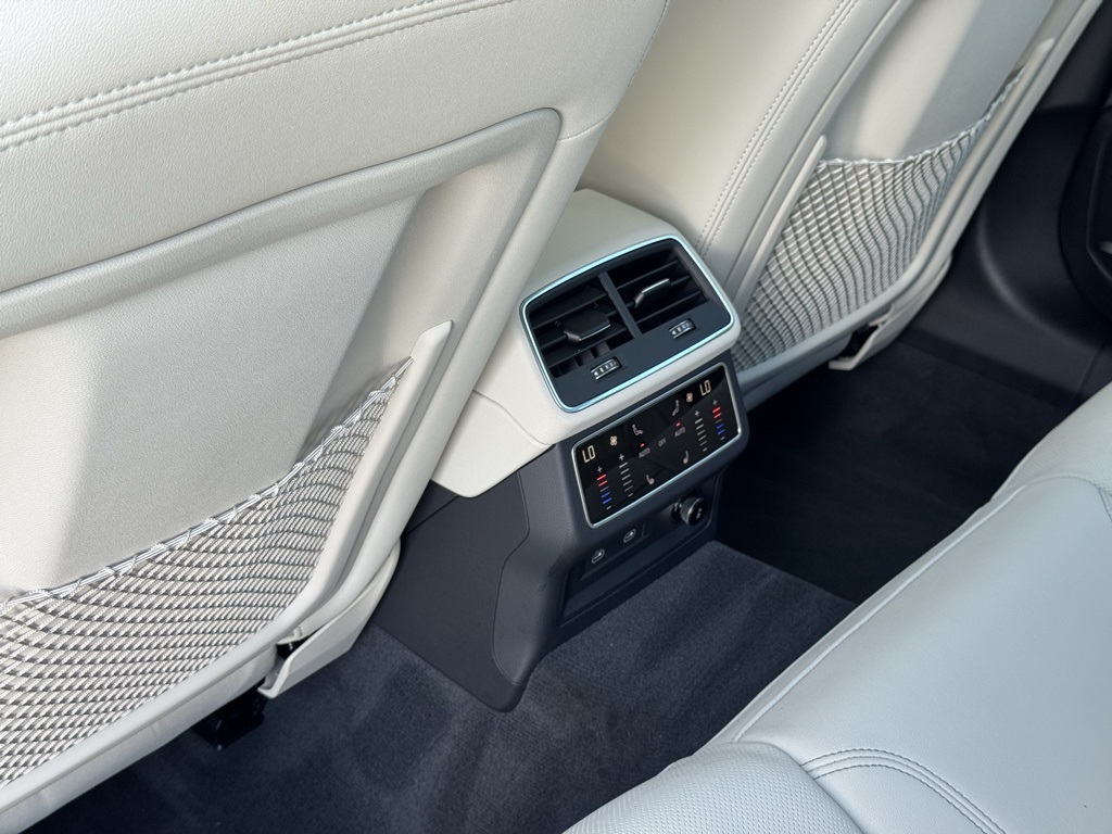 2025 Audi A6 Premium Plus Quattro photo 23