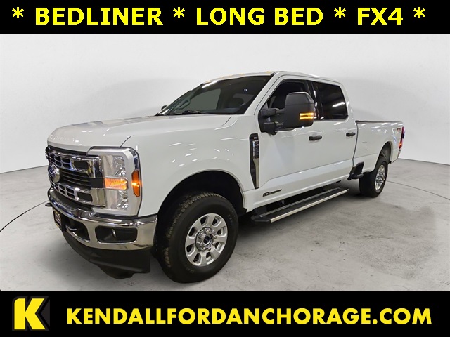 2024 Ford F-350 Super Duty XLT Crew Cab 4WD