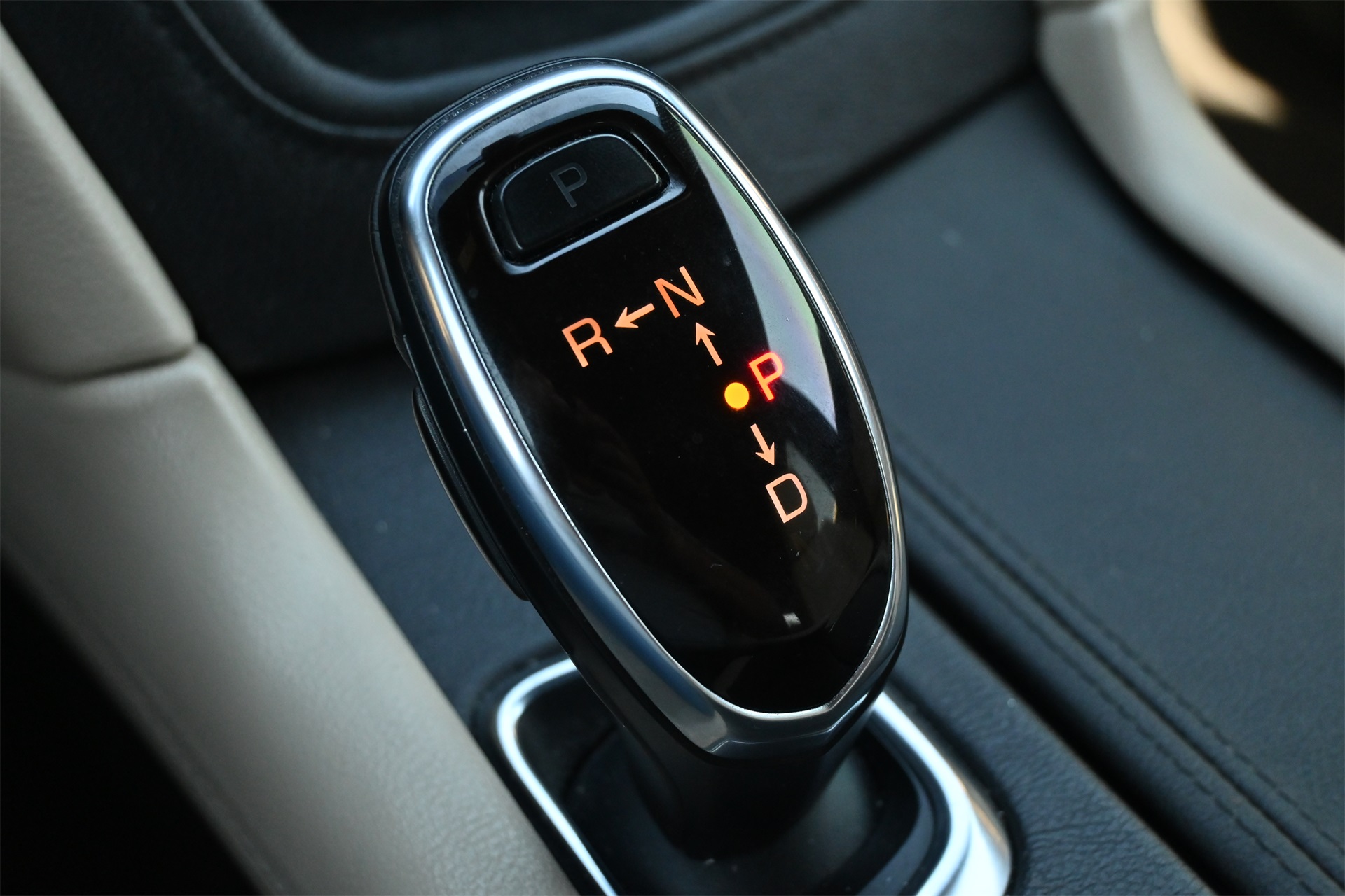 2018 Cadillac XT5 Base Black at Community Honda