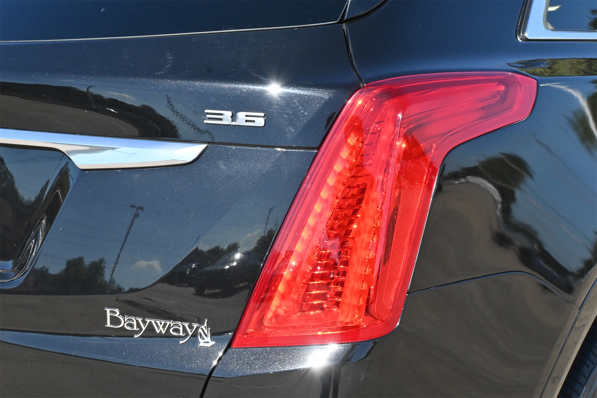 2018 Cadillac XT5 Base Black at Community Honda