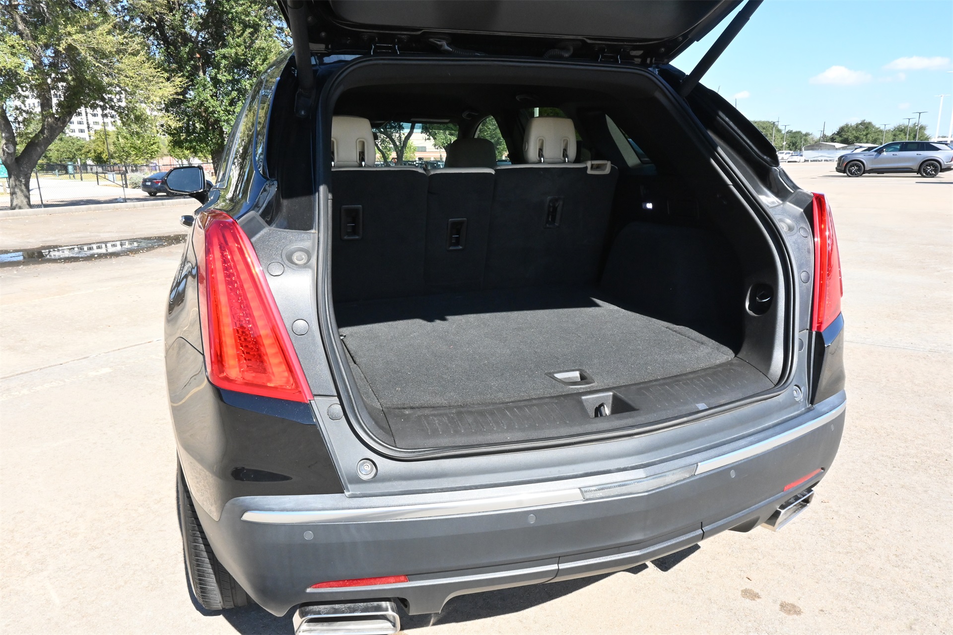 2018 Cadillac XT5 Base Black at Community Honda