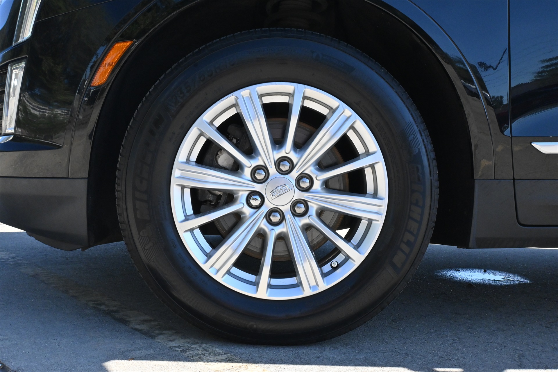 2018 Cadillac XT5 Base Black at Community Honda