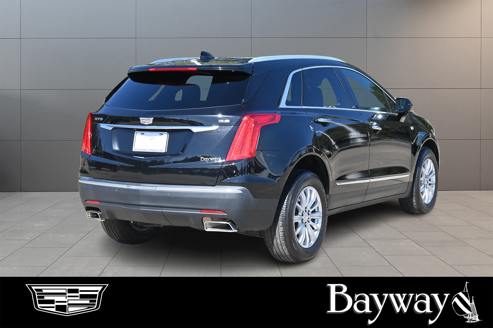 2018 Cadillac XT5 Base Black at Community Honda