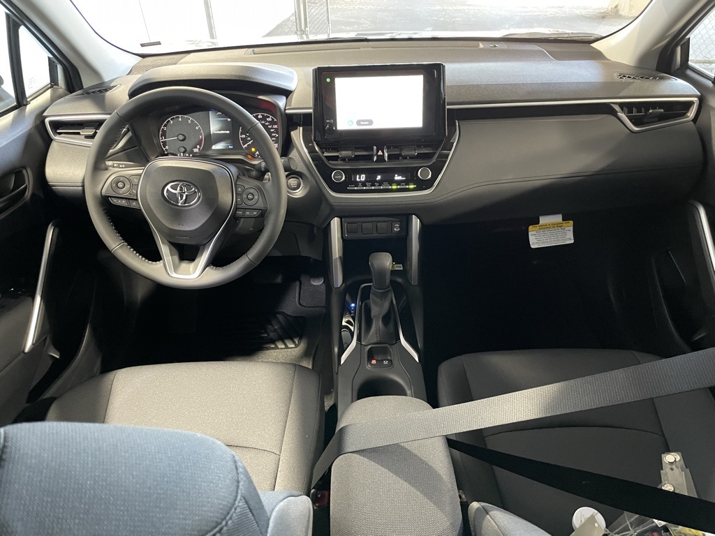 Thumbnail: 2025 Toyota Corolla Cross - 28