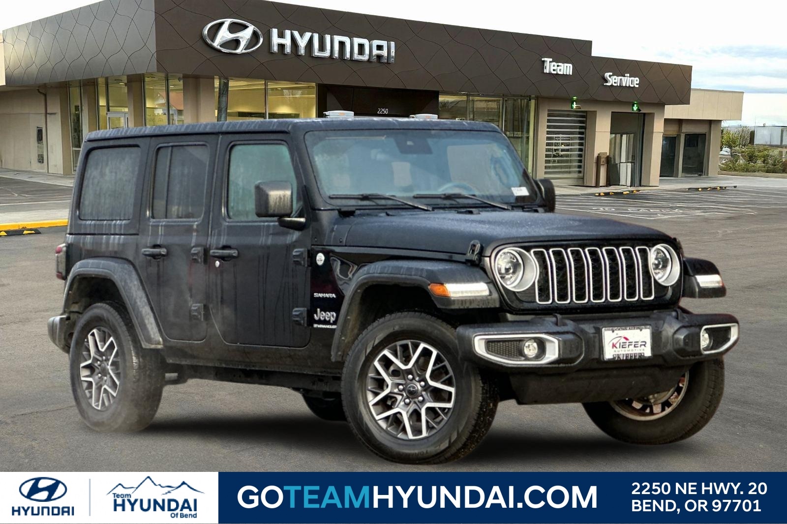 2024 Jeep Wrangler Sahara 4-Door 4WD