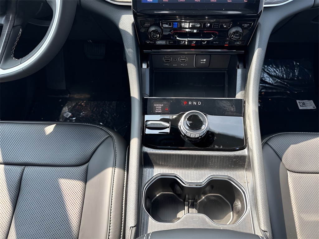2025 Jeep Grand Cherokee L