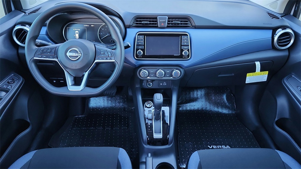 2025 Nissan Versa