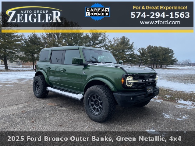 2025 Ford Bronco Outer Banks 4-Door 4WD