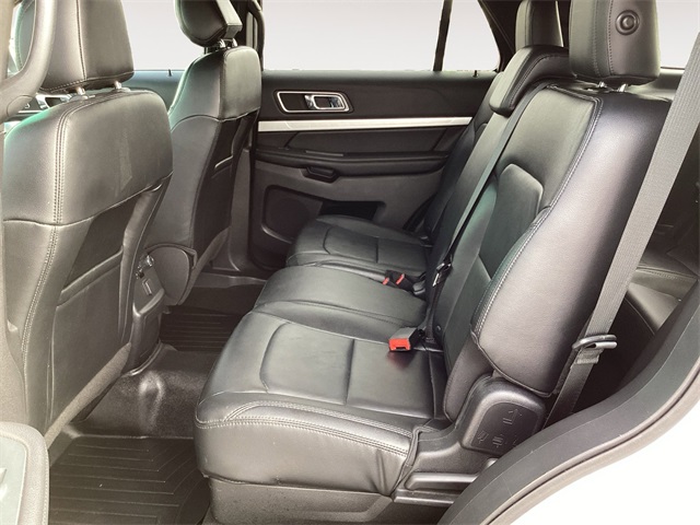 Used Car 2016 Ford Explorer  Xlt For Sale Under $12,000 In San Antonio, Texas