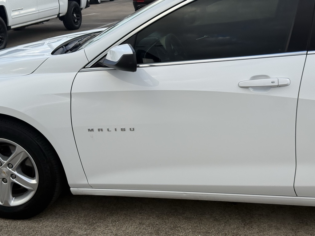 2024 Chevrolet Malibu LT White at Mac Haik CDJR North Houston