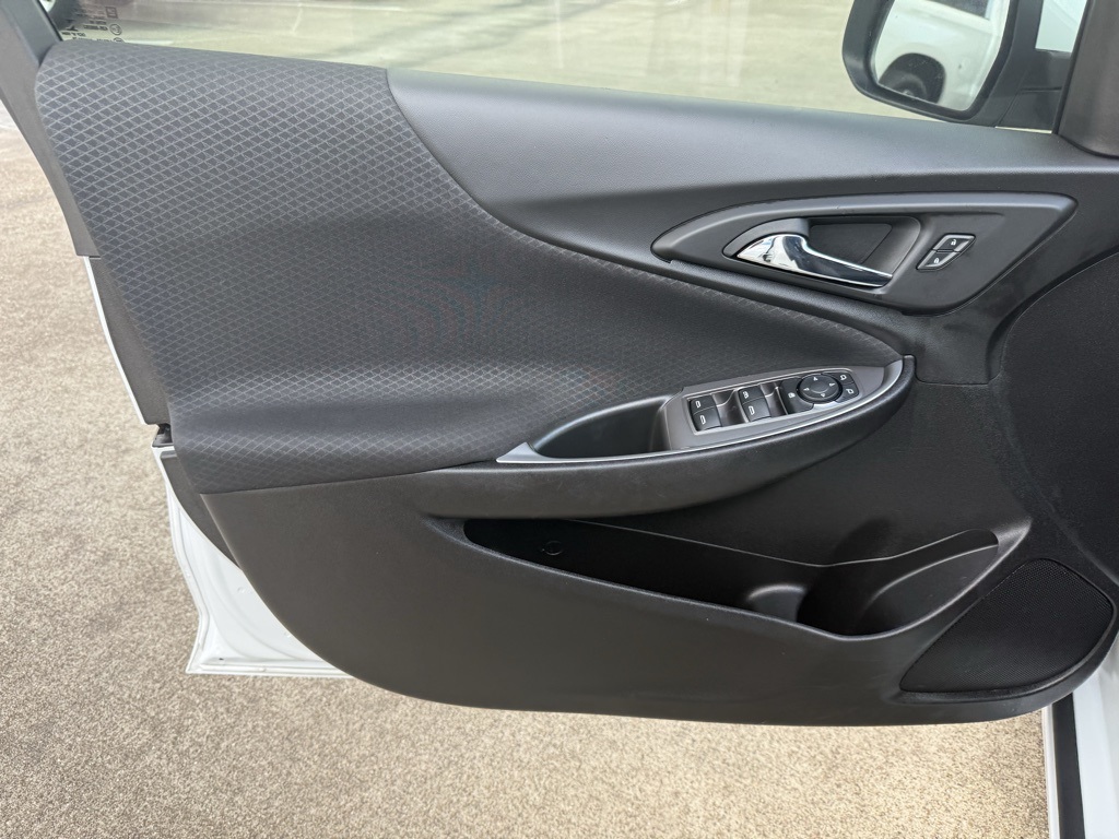 2024 Chevrolet Malibu LT White at Mac Haik CDJR North Houston