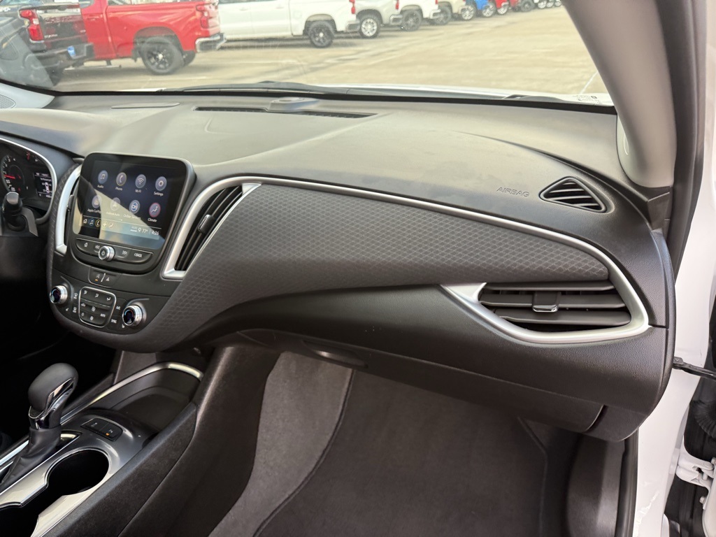 2024 Chevrolet Malibu LT White at Mac Haik CDJR North Houston