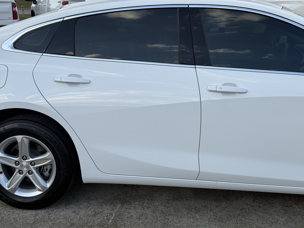 2024 Chevrolet Malibu LT White at Mac Haik CDJR North Houston