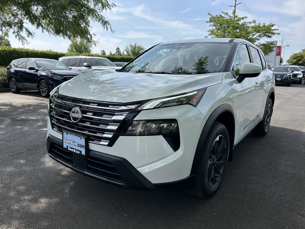 2025 Nissan Rogue SV photo 3