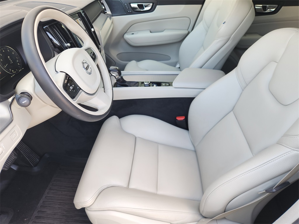 2019 Volvo XC60 T6 Inscription White at Ultimate Motorsports